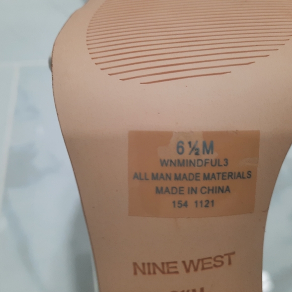 NEW NINE WEST MINDFUL CREAM /BONE 3" BLOCK HEEL Size 6.5 - Picture 12 of 14